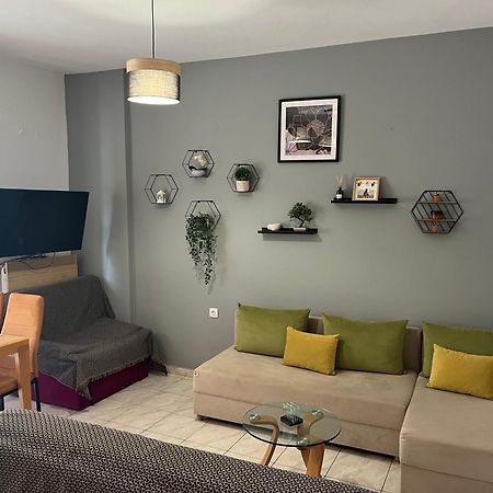 One Bedroom Flat 300M From Sea Alexandroúpolis Ngoại thất bức ảnh